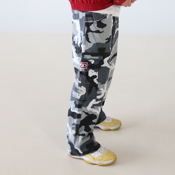 INTERSTATE CAMO PANTS - Picture 3 of 3